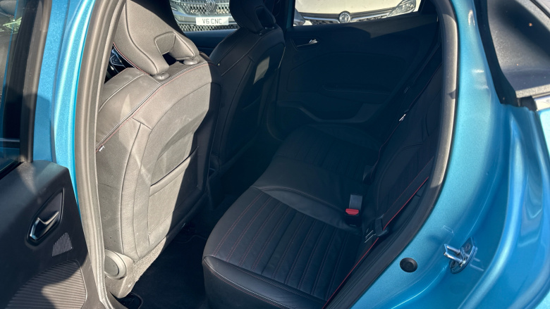 Renault Clio 1.3 TCe 130 RS Line 5dr EDC Petrol Hatchback